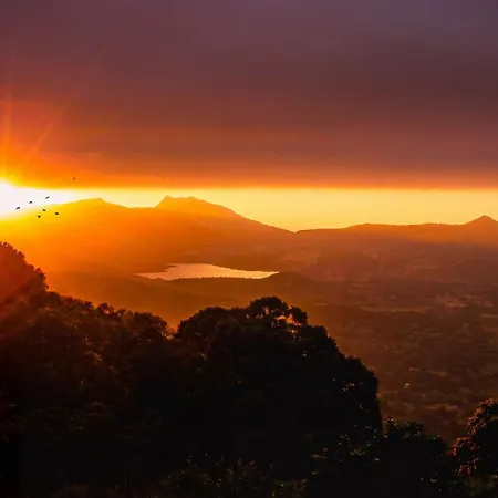Vacancorse Maison U Canale بيت للعطل